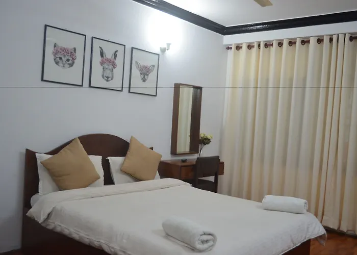 Bed & Breakfast Holy 2*